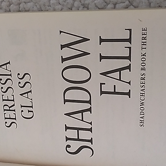 (Free add on) Shadow Fall by Seressia Glass - Picture 3 of 4